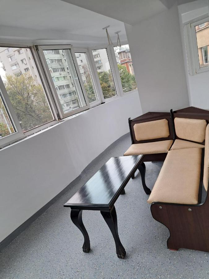 Apartament Titulescu/Banu Manta Apartment Bucharest Exterior photo